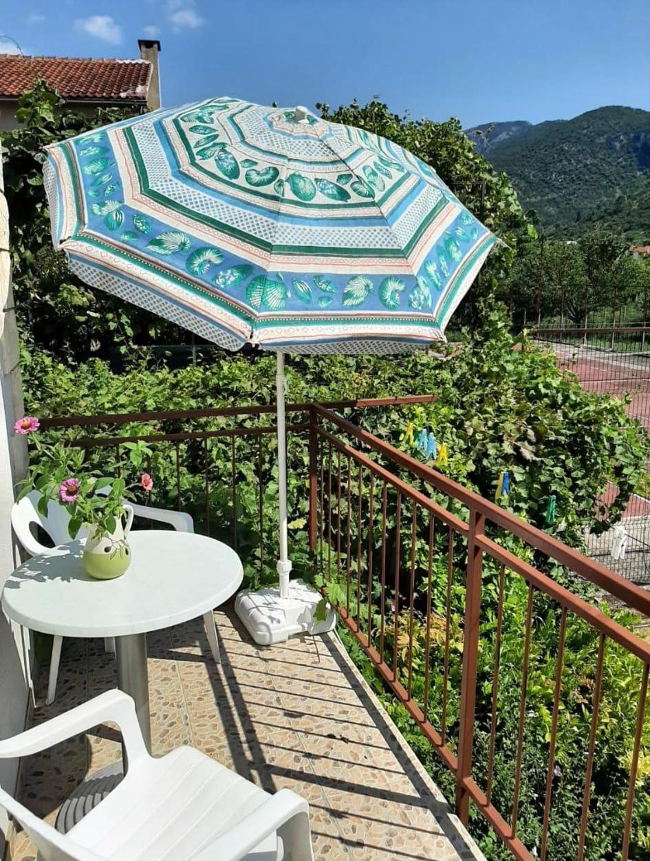 Apartments And Rooms With Parking Space Trpanj, Peljesac - 250 Экстерьер фото